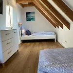 Ostseeferienhaus 33 Ueber Nn * Stoltebüll