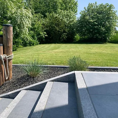 Ostseeferienhaus 33 Ueber Nn *