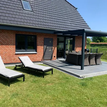 Ostseeferienhaus 33 Ueber Nn * 스토테불